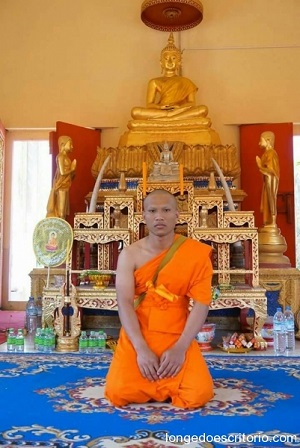 I Was Invited to a Buddhist Ordination in Thailand — What I Experienced